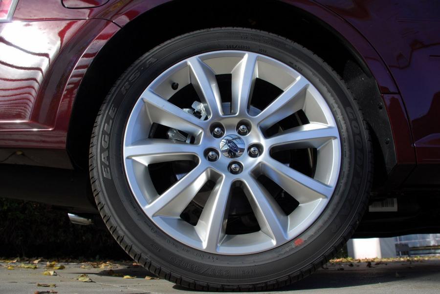  Ford Flex EcoBoost by GeigerCars 2011 года  (фото 15 из 16)